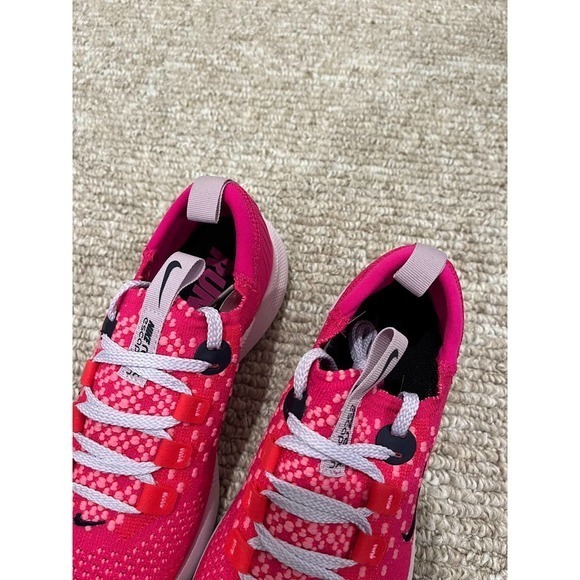 Nike Escape Run‎ Flyknit Running Shoe Pink New Size 6 Women - Picture 7 of 9